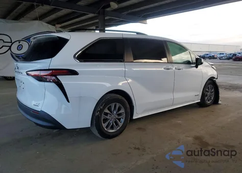 2021 Toyota Sienna Le 8-Passenger из США, поврежденный, VIN 5TDKRKEC0MS052986